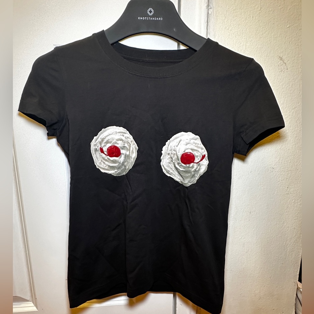 Marc Jacob’s Tee Shirt